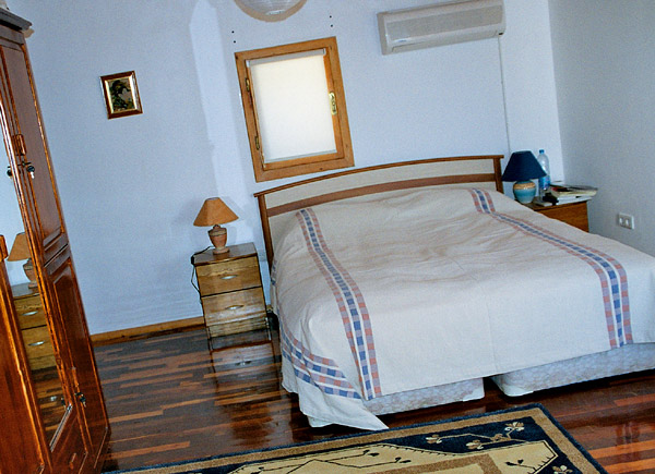 Top bedroom at G�l Baba House
